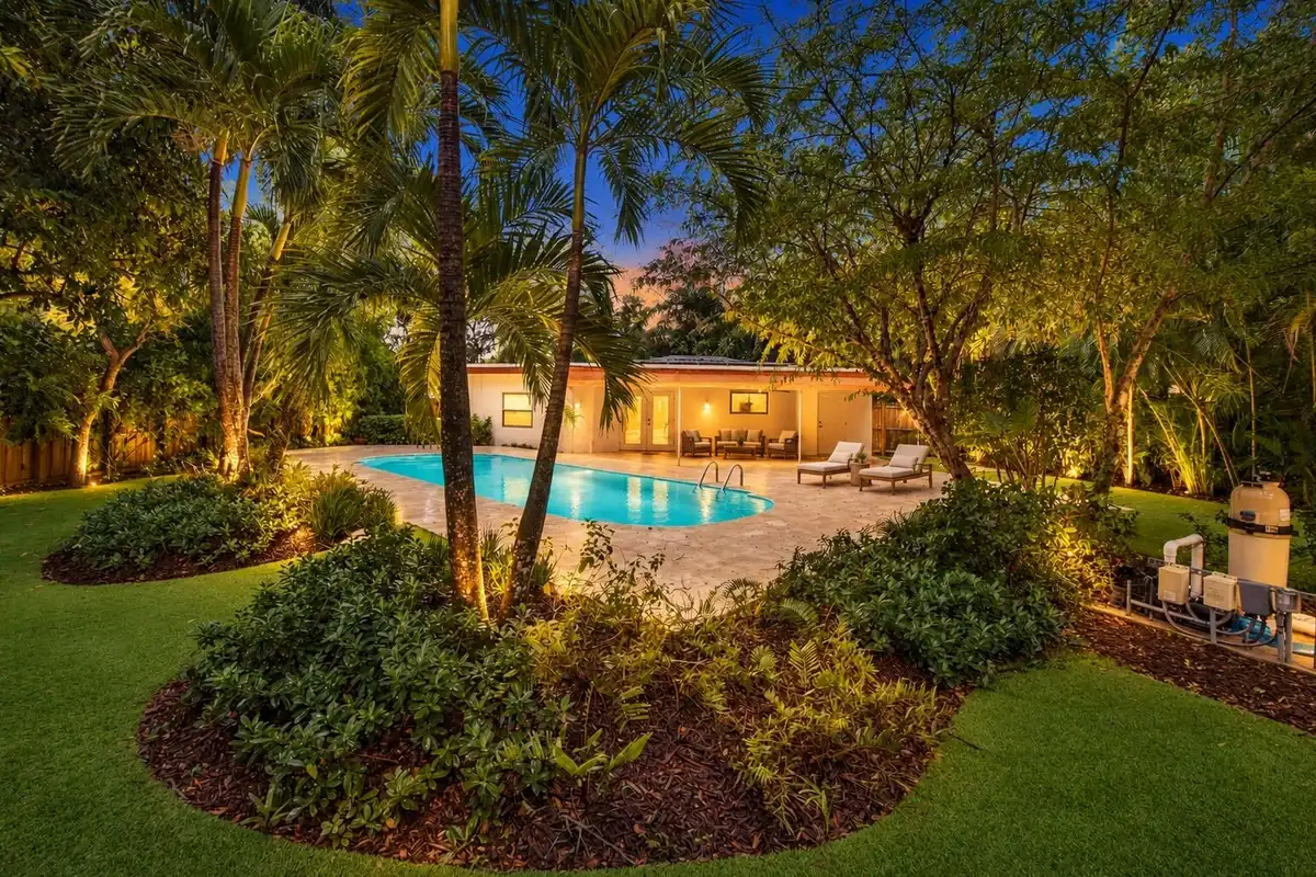 722 SW 16th Ct, Fort Lauderdale: photo 1 of 41
