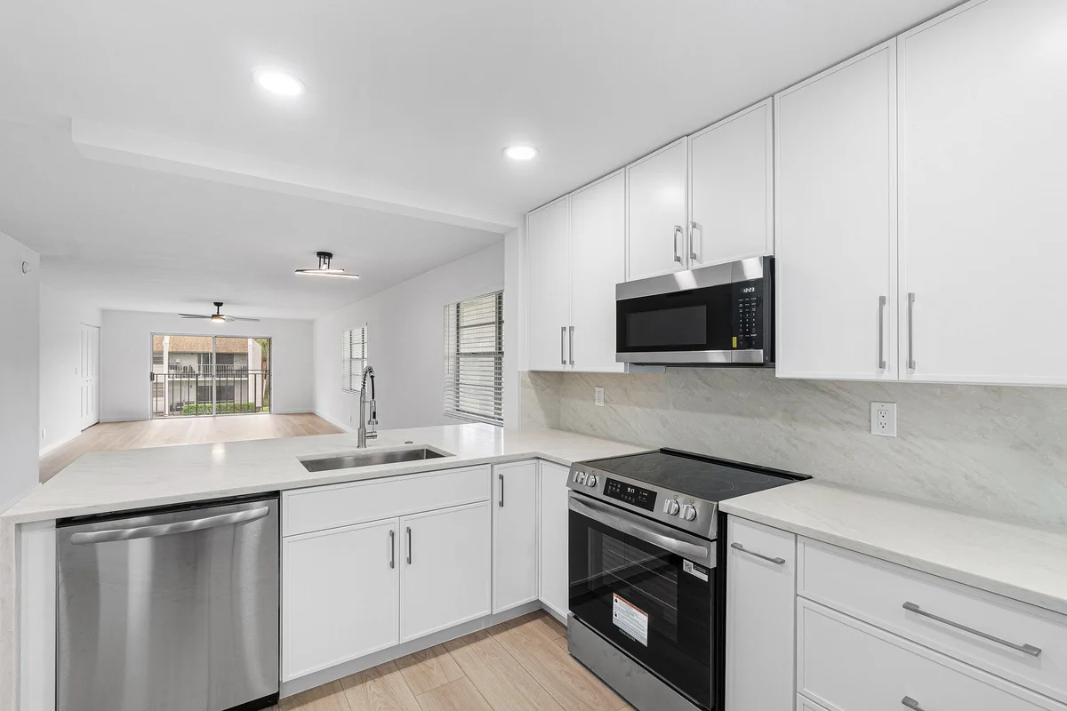 2925 SW 22nd Ave #2080, Delray Beach: photo 1 of 34
