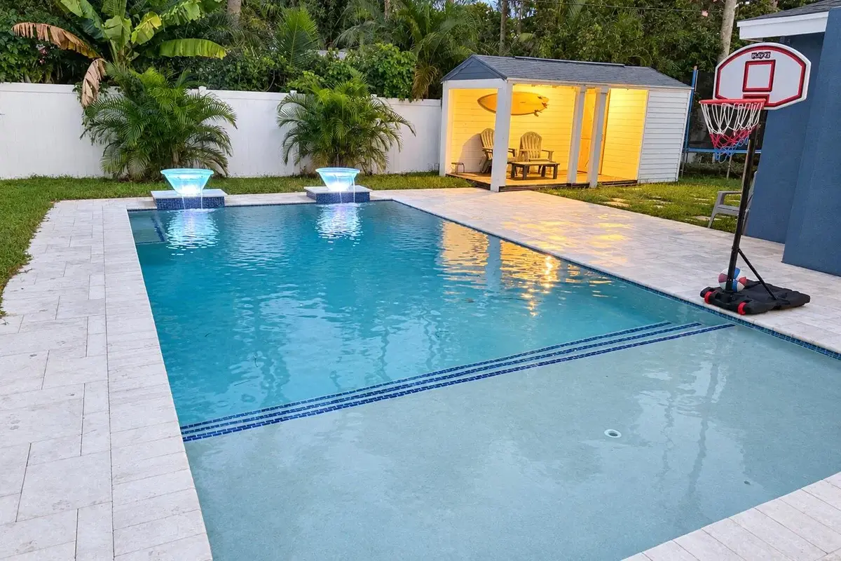 2706 SW 5th St, Boynton Beach: photo 1 of 28
