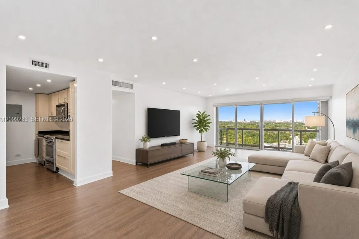2451 Brickell Ave #PHL, Miami: photo 1 of 30