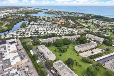 300 N Hwy A1A #402 O, Jupiter: photo 1 of 22