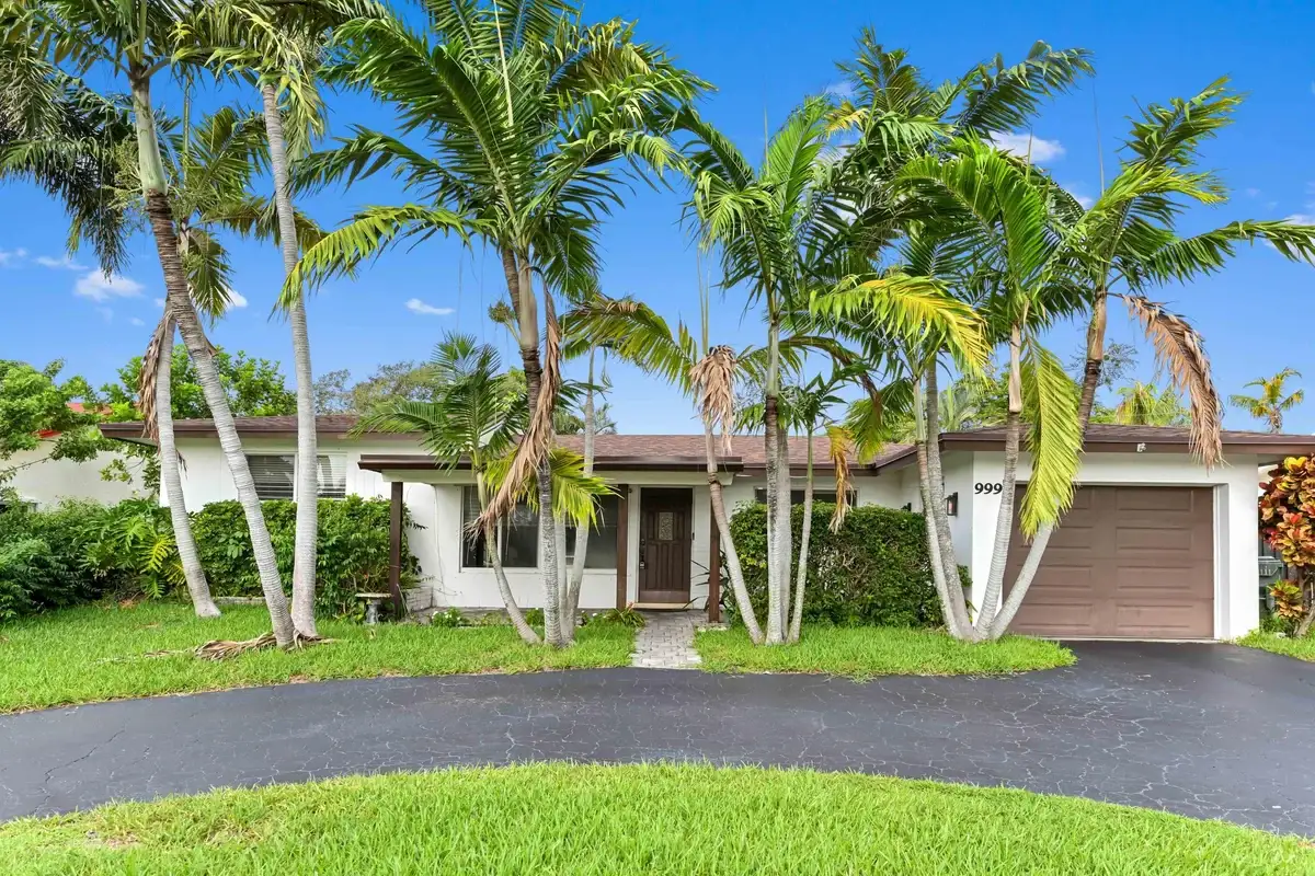 999 NW 3rd Ave, Boca Raton: photo 1 of 24