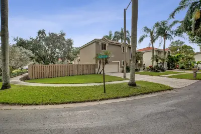 11220 Reveille Rd, Cooper City: photo 1 of 48