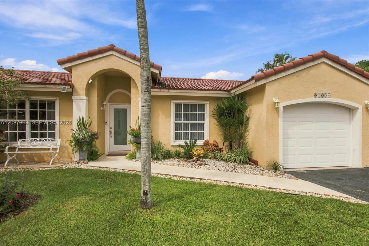12720 NW 13th St, Sunrise: photo 1 of 41
