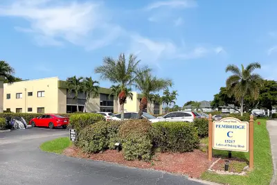 15217 Lakes Of Delray Blvd #107, Delray Beach: photo 1 of 32