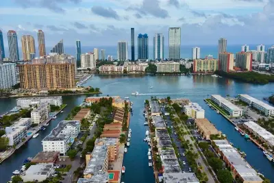3716 NE 168th St #305, North Miami Beach: photo 1 of 30