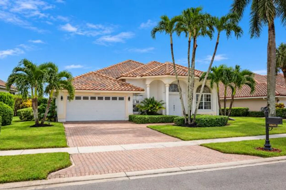 10659 Saint Thomas Dr, Boca Raton: photo 1 of 31