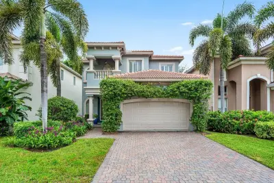 10 Country Lake Trl, Boynton Beach: photo 1 of 24