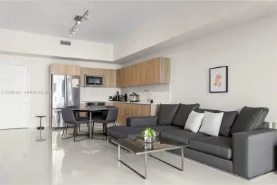 2960 NE 207th St #502, Aventura: photo 1 of 24