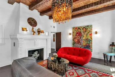 1321 Tyler St, Hollywood: photo 1 of 97