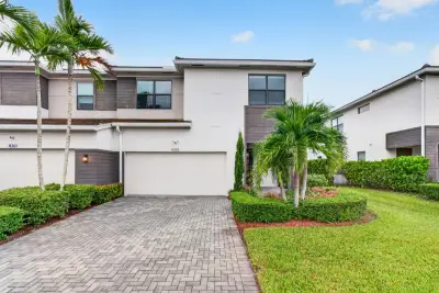 4355 Arcturus Ln, Lake Worth: photo 1 of 84