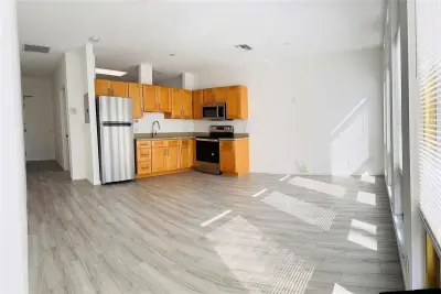 229 Commercial Blvd #1, Lauderdale-by-the-Sea: photo 1 of 6