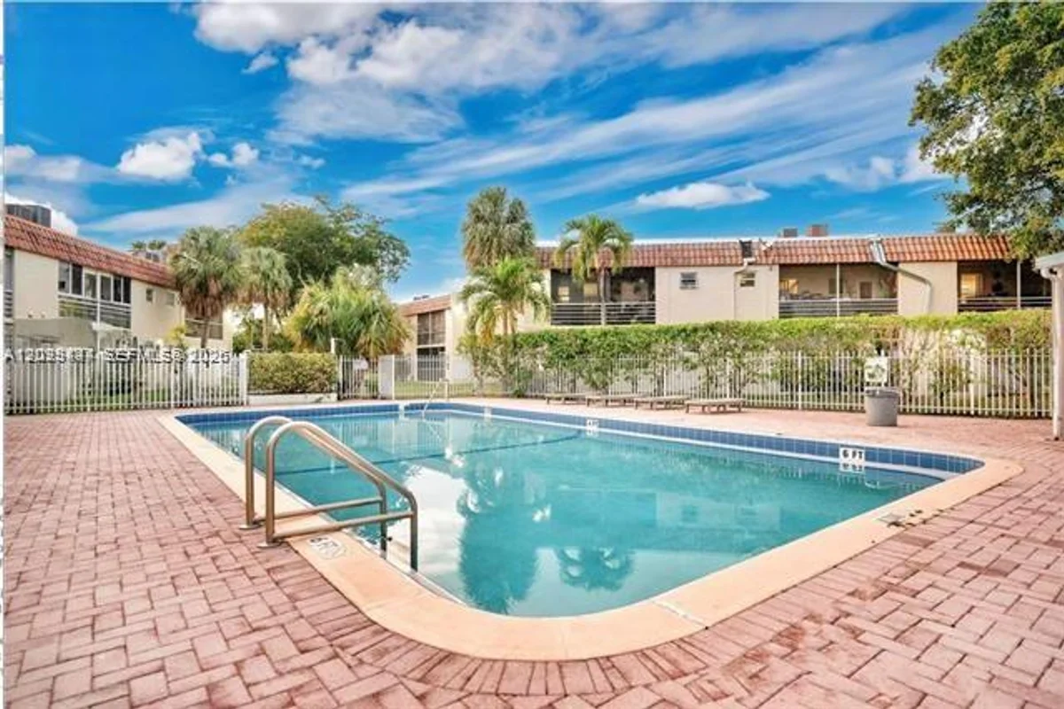 3777 NW 78th Ave #48C, Davie: photo 1 of 20