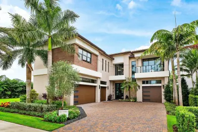 20417 Grand Cascade Ave, Boca Raton: photo 1 of 101