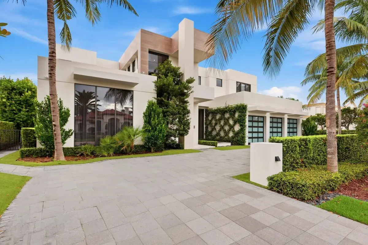 1371 Royal Palm Way, Boca Raton: photo 1 of 44
