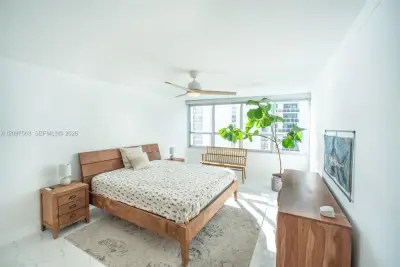 11 Island Ave #1107, Miami Beach: photo 1 of 20