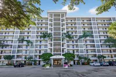 2900 N Course Dr #905, Pompano Beach: photo 1 of 41