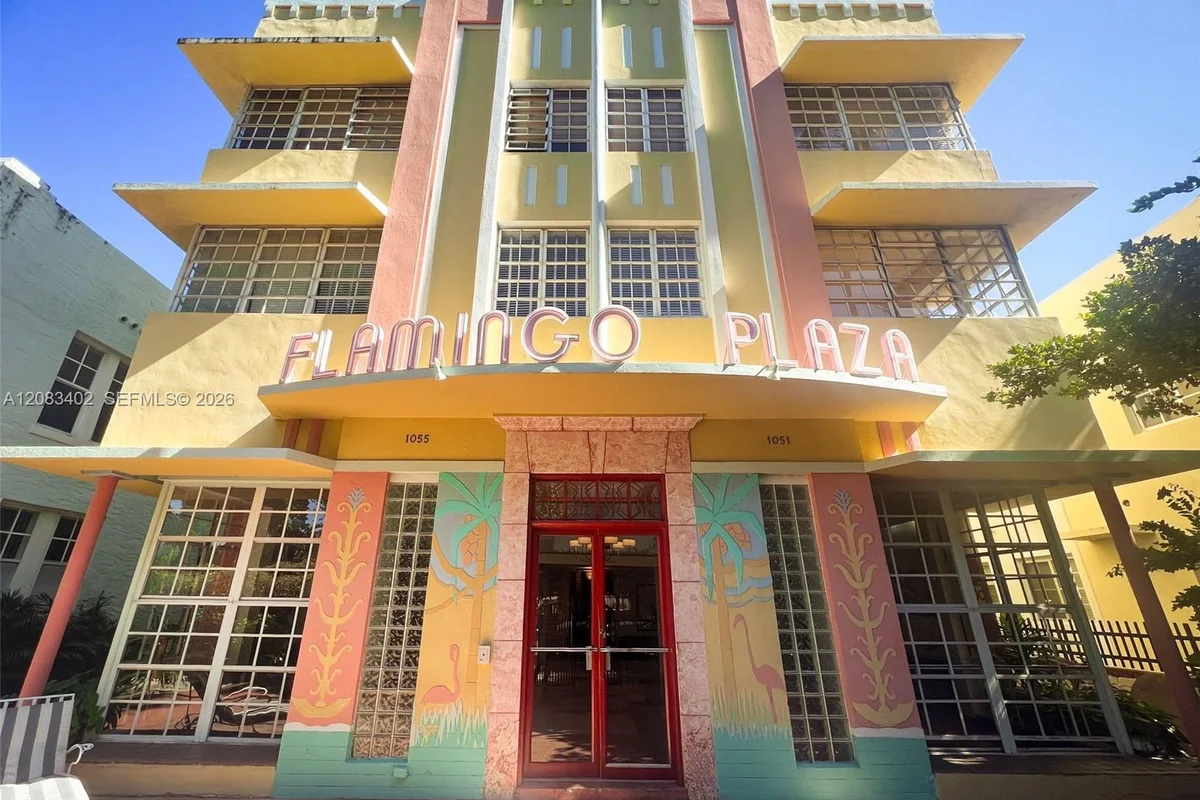 1051 Meridian Ave #1E, Miami Beach: photo 1 of 25