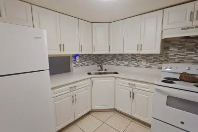 4200 NW 3rd Ct #122, Plantation: photo 1 of 8