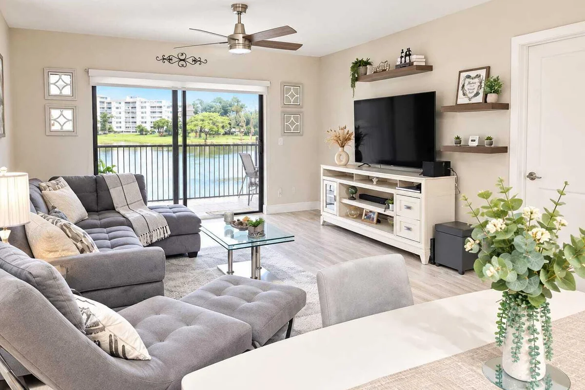 6475 W Oakland Park Blvd #209, Lauderhill: photo 1 of 18