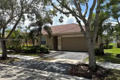 1876 Andromeda Ln, Weston: photo 1 of 22
