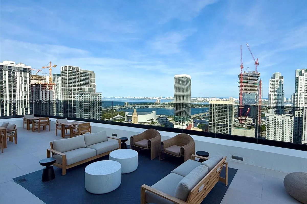 225 N Miami Ave #1604, Miami: photo 1 of 8