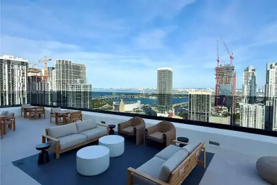225 N Miami Ave #1604, Miami: photo 1 of 8