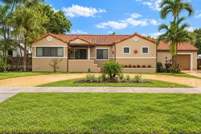 333 Whitethorn Dr, Miami Springs: photo 1 of 19