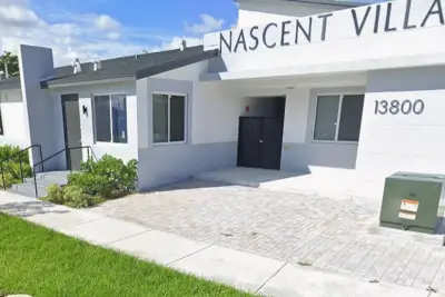 13800 SW 264th St #11, Homestead: photo 1 of 13