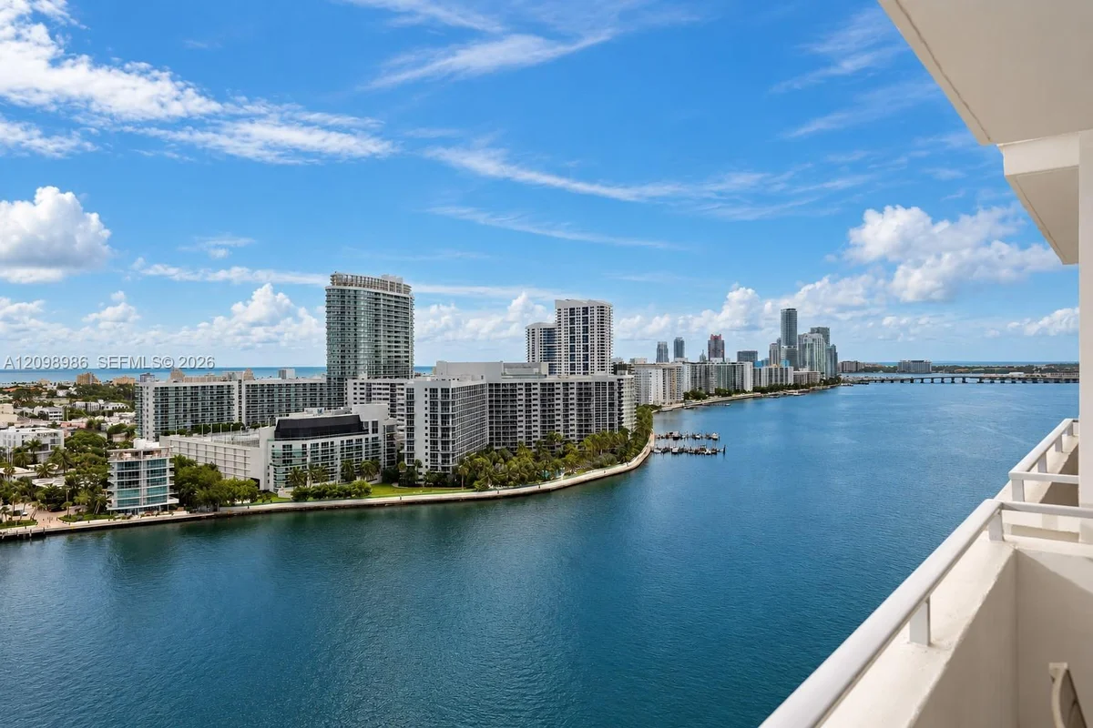 11 Island Ave #2006, Miami Beach: photo 1 of 29