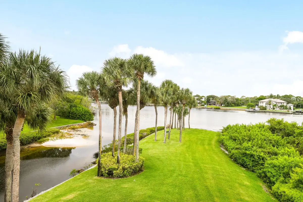 1701 Marina Isle Way #301, Jupiter: photo 1 of 45