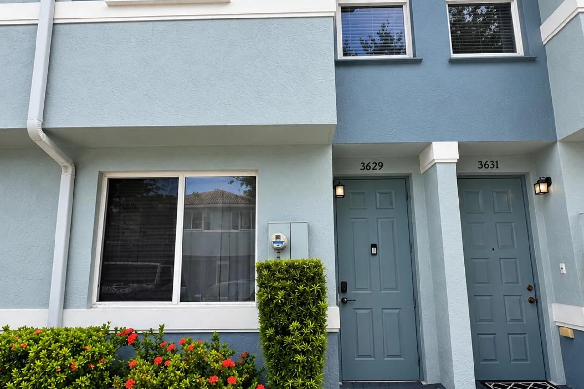 3629 Sonoma Dr, Riviera Beach: photo 1 of 3