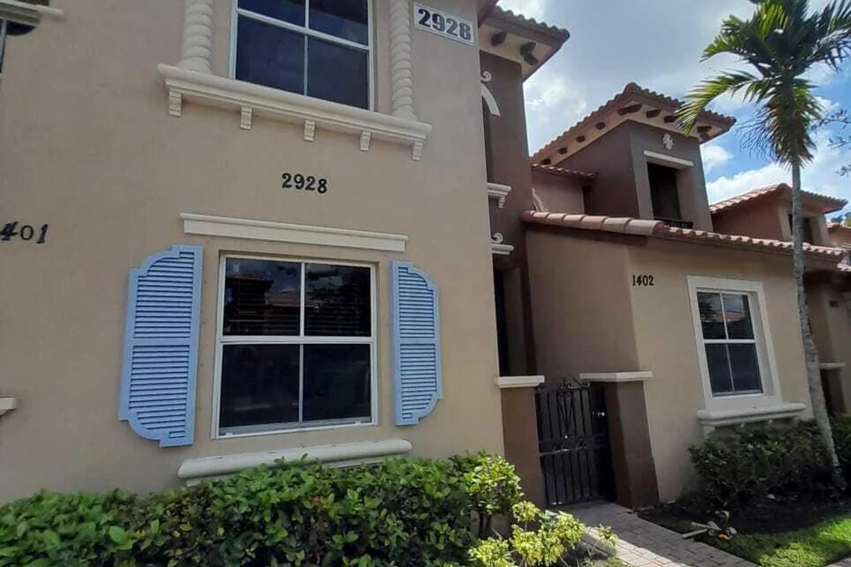 2928 Hidden Hills Rd #1402, West Palm Beach: photo 1 of 19