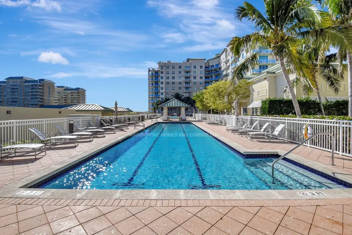 350 N Federal Hwy #605, Boynton Beach: photo 1 of 32