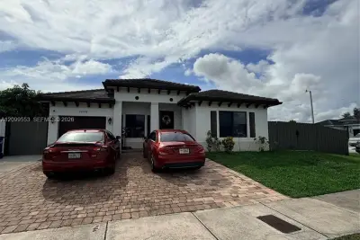 29904 SW 157th Pl, Homestead: photo 1 of 15