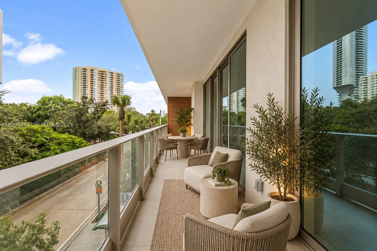 2200 Brickell Ave #201, Miami: photo 1 of 30