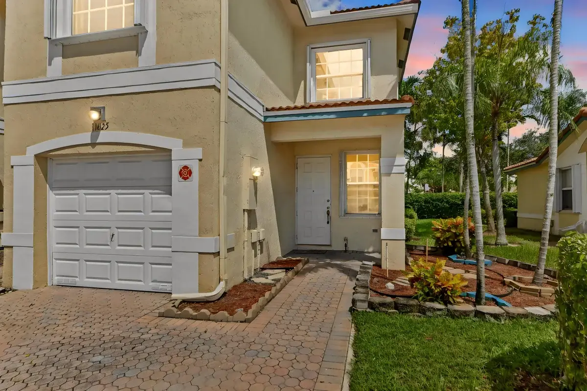 11625 NW 47th Dr, Coral Springs: photo 1 of 28