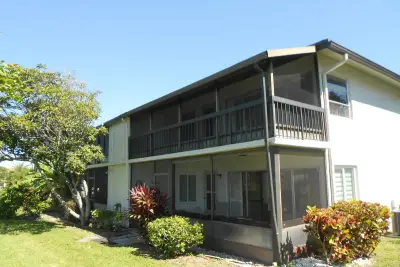 13809 Royal Palm Ct, Delray Beach: photo 1 of 21
