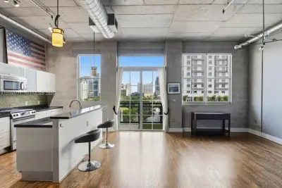410 NW 1st Ave #604, Fort Lauderdale: photo 1 of 61