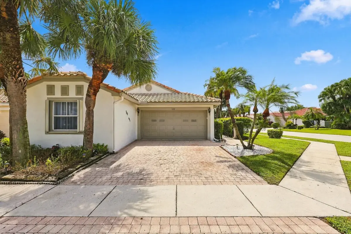 7216 Whitfield Ave, Boynton Beach: photo 1 of 21