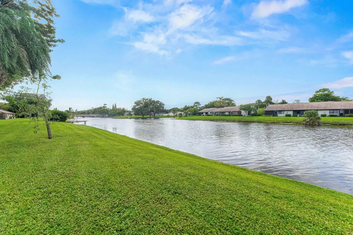 83 Wood Rose Ct, Royal Palm Beach: photo 1 of 29