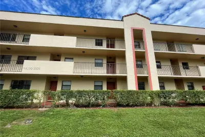 3470 Foxcroft Rd #111, Miramar: photo 1 of 17