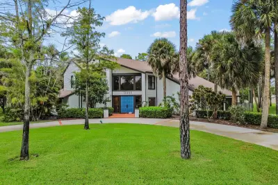 13885 Greentree Trl, Wellington: photo 1 of 49
