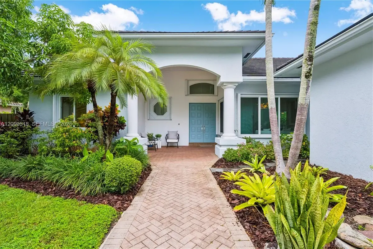 15255 SW 80th Ave, Palmetto Bay: photo 1 of 52