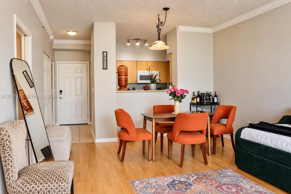 616 Clearwater Park Rd #808, West Palm Beach: photo 1 of 24