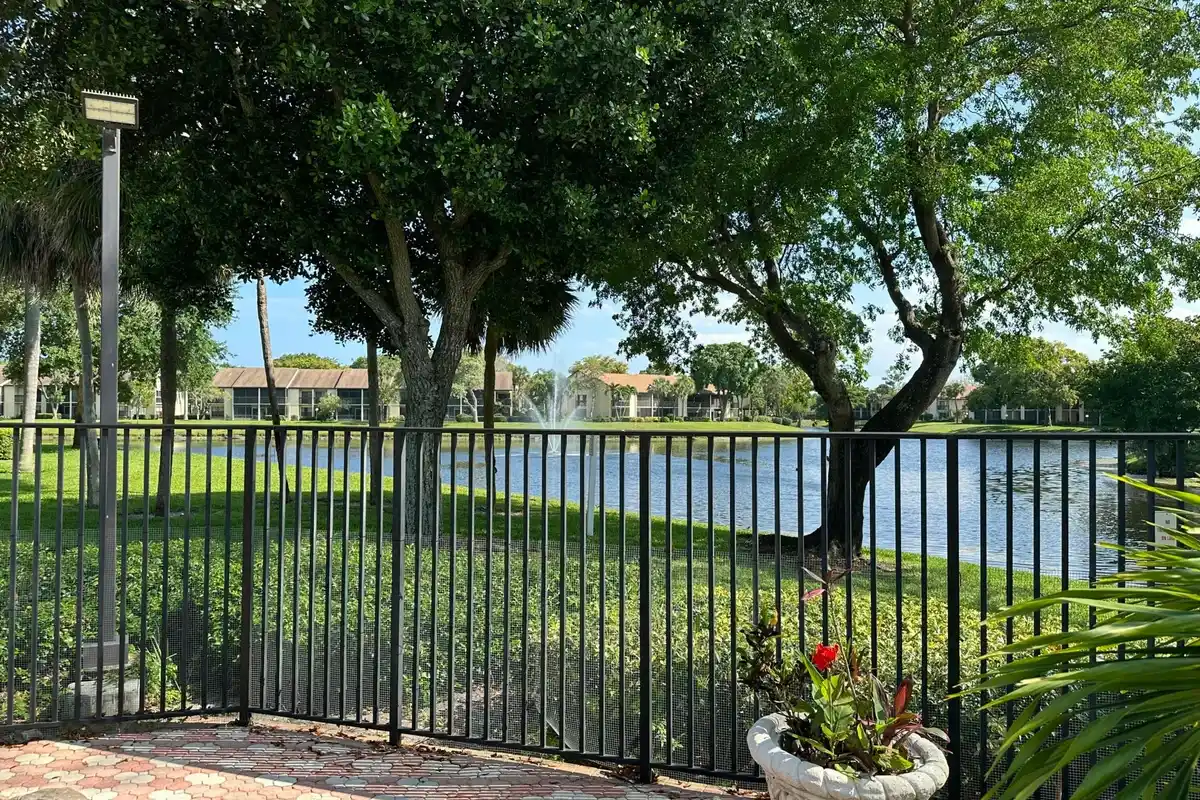 1250 S Military Trl #1612, Deerfield Beach: photo 1 of 32
