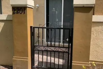 2905 Hidden Hills Rd #2201, West Palm Beach: photo 1 of 11