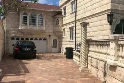 301 Ocean Dr, Juno Beach: photo 1 of 16