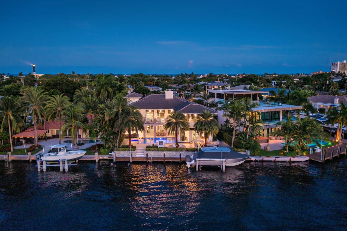 2307 N Riverside Dr, Pompano Beach: photo 1 of 57