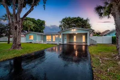 690 SE 5th Ct, Pompano Beach: photo 1 of 45